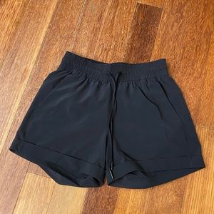 Lululemon Black Shorts || Size 4